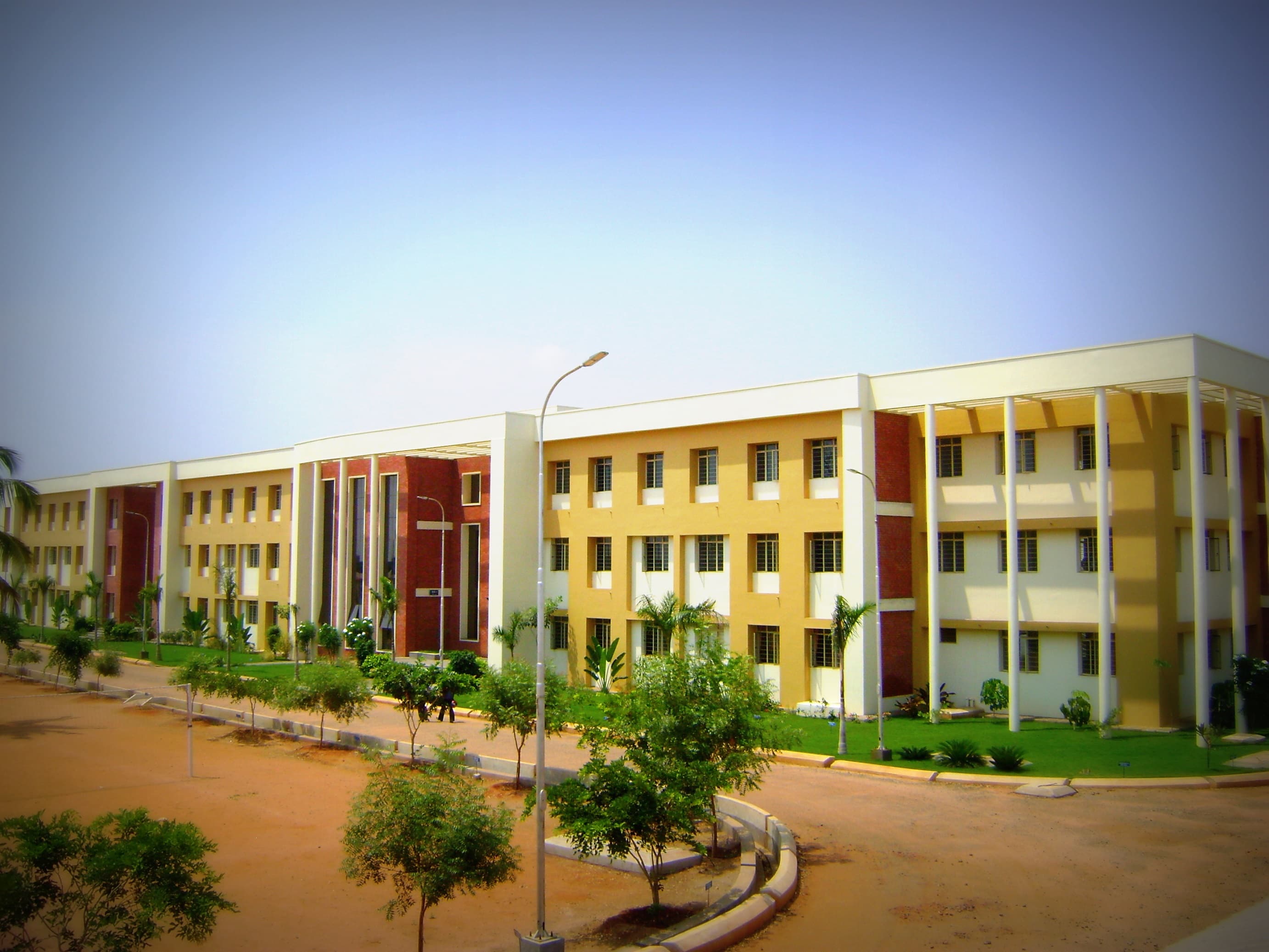 Sri Ranganathar Institute of Polytechnic College Coimbatore photo_app photo 2